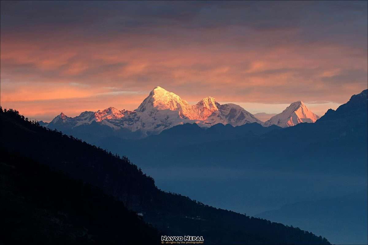 Guida Viaggi Bhutan - cosa vedere -monte Chomolongma