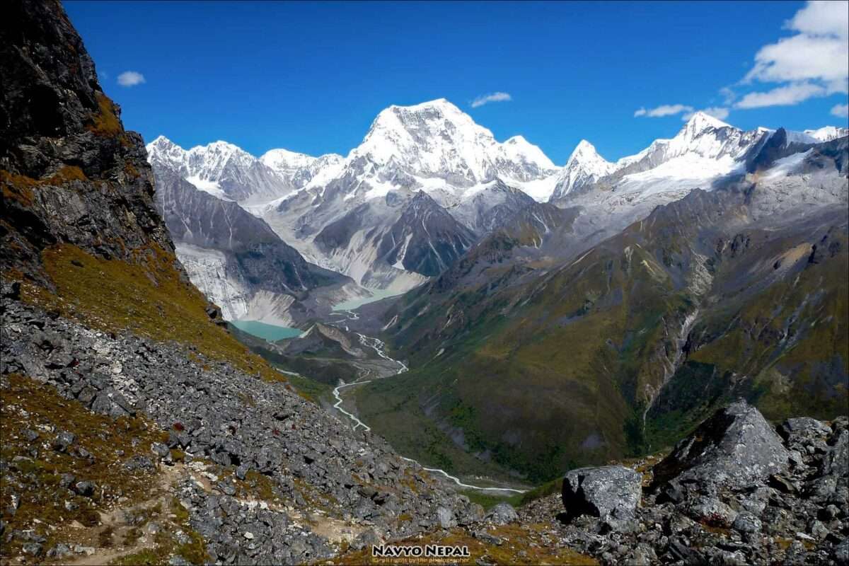 Guida-viaggi-Bhutan-Gangkhar Puensum 7570 m, la montagna piu alta del Bhutan sul Snowman trek