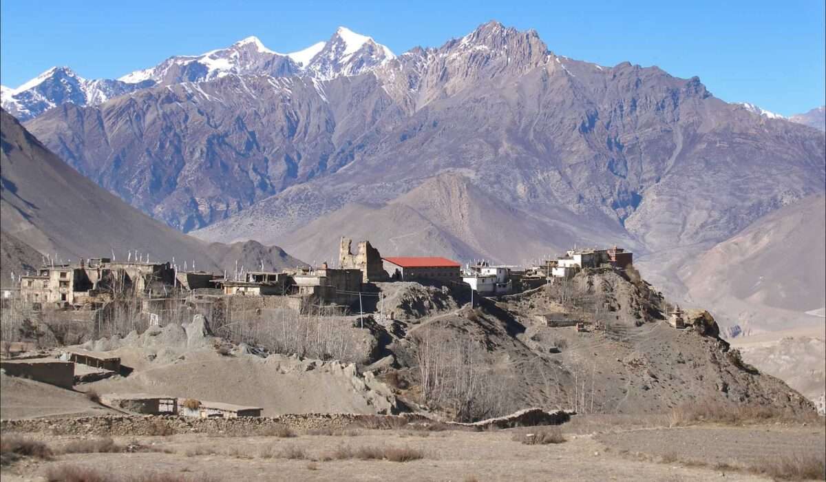 Nepal-Trek-Annapurna-Jharkot-panorama