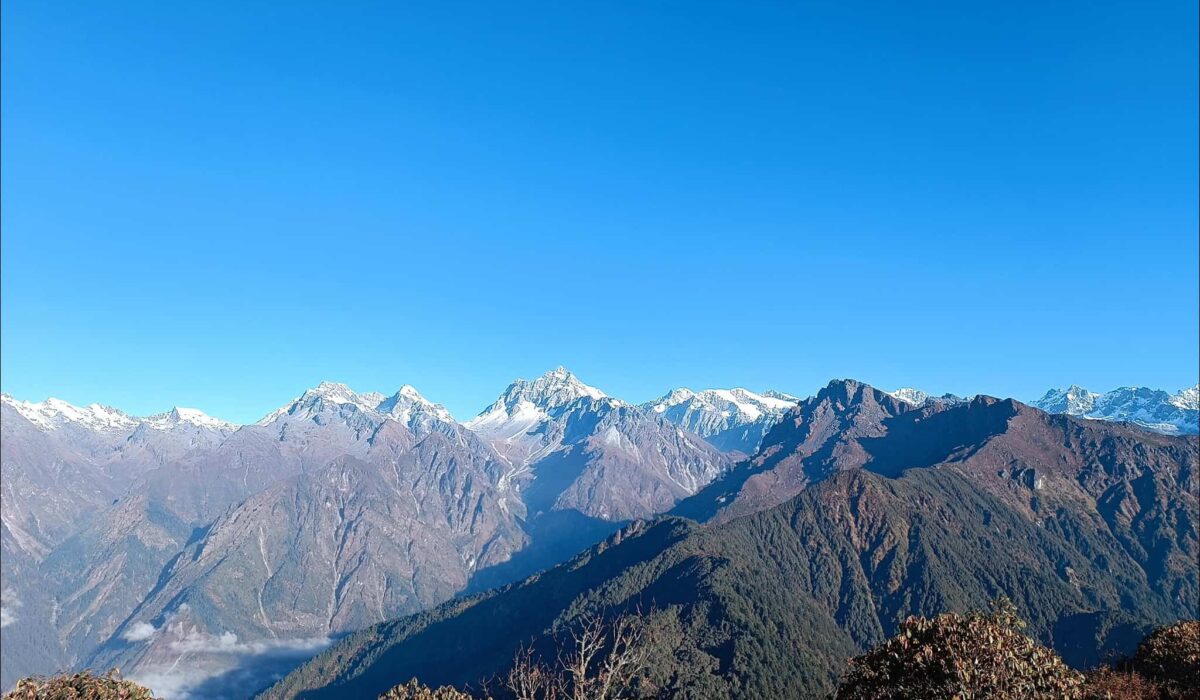 Nepal-Trek-Yolmo-Ama-Yangri-panorama