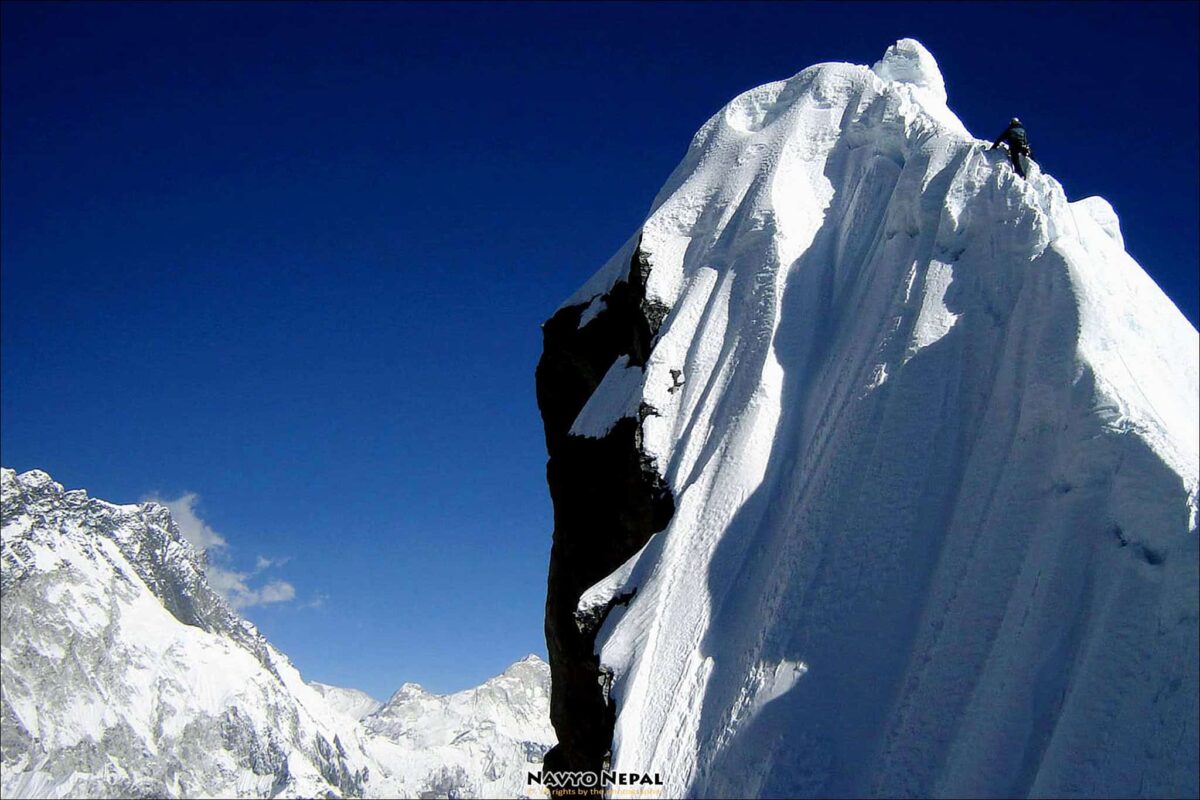 alpinismo-lobuche-east-e-everest-base-camp