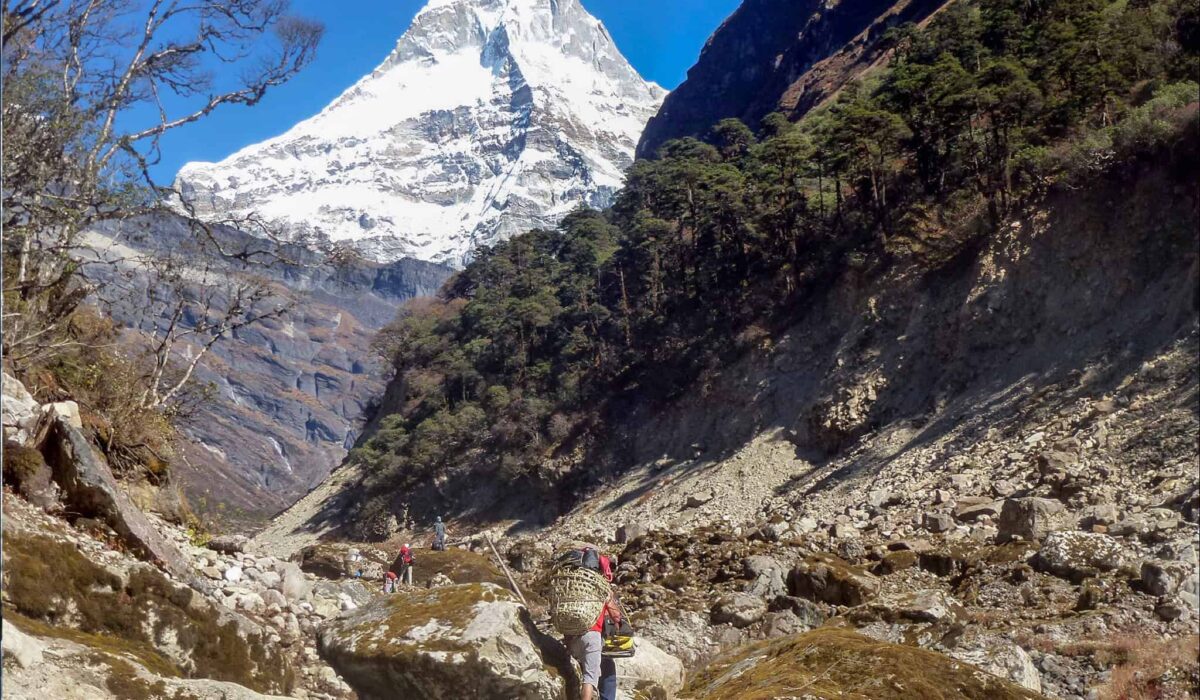 alpinismo-mera-peak-da-sud-est-via-d-acesso