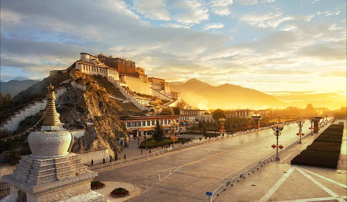Palazzo-del-Potala-Lhasa