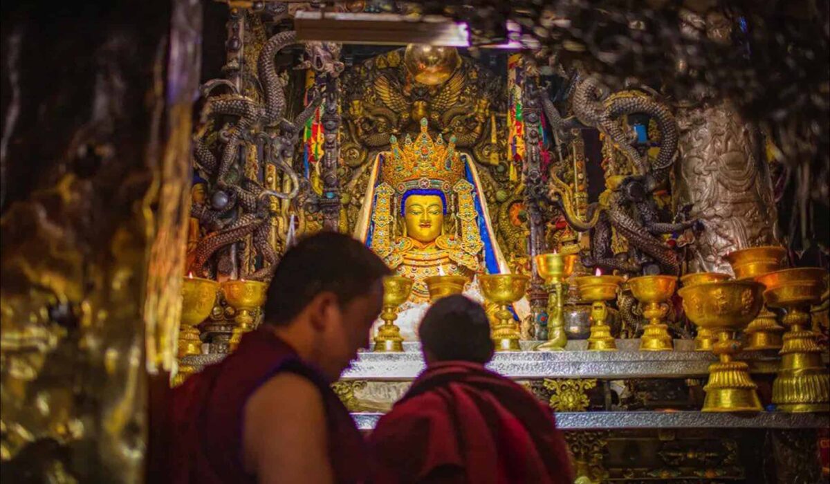 lhasa-jokhang-dowo-budda