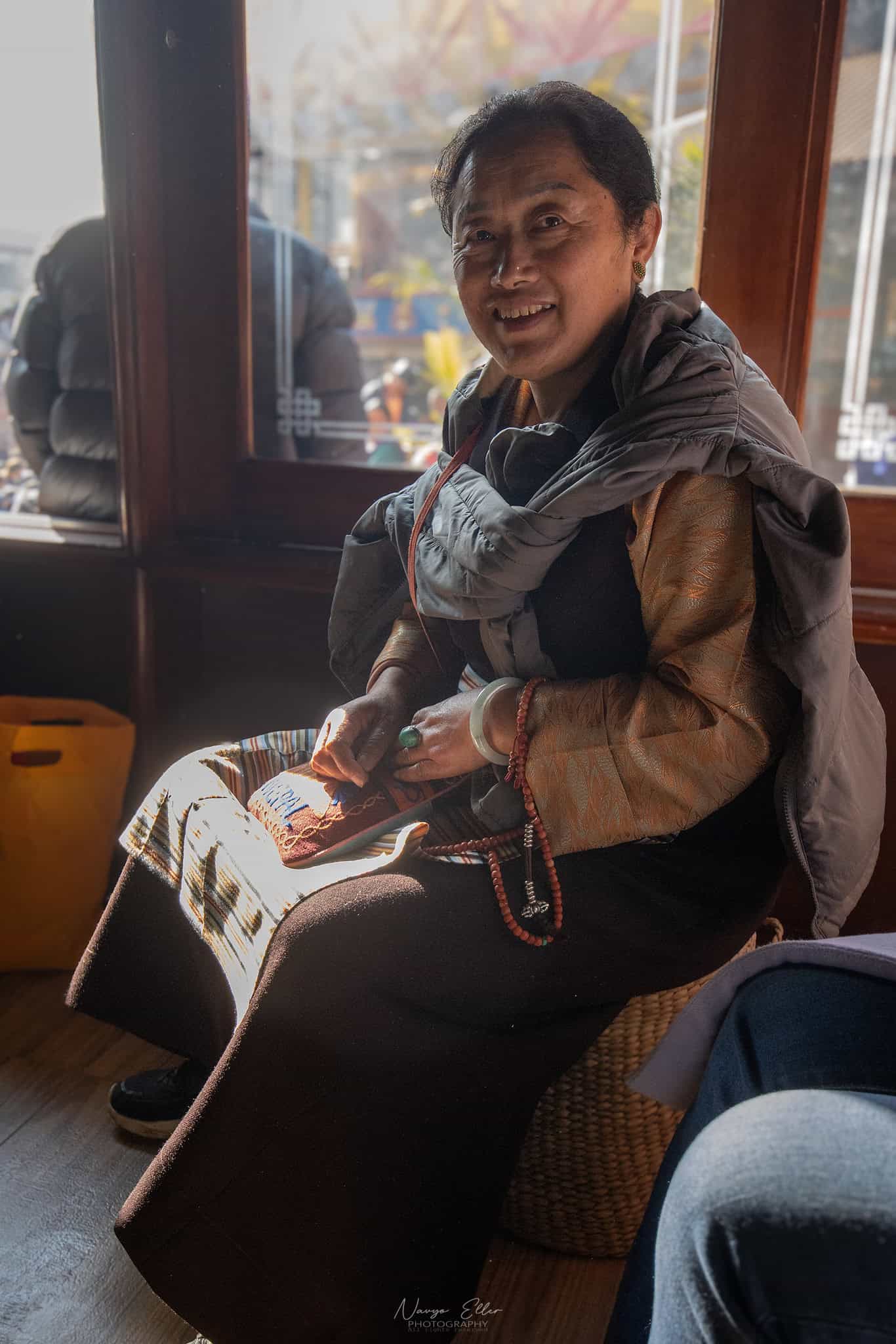 Una fedele tibetana dal Sichuan (Cina)